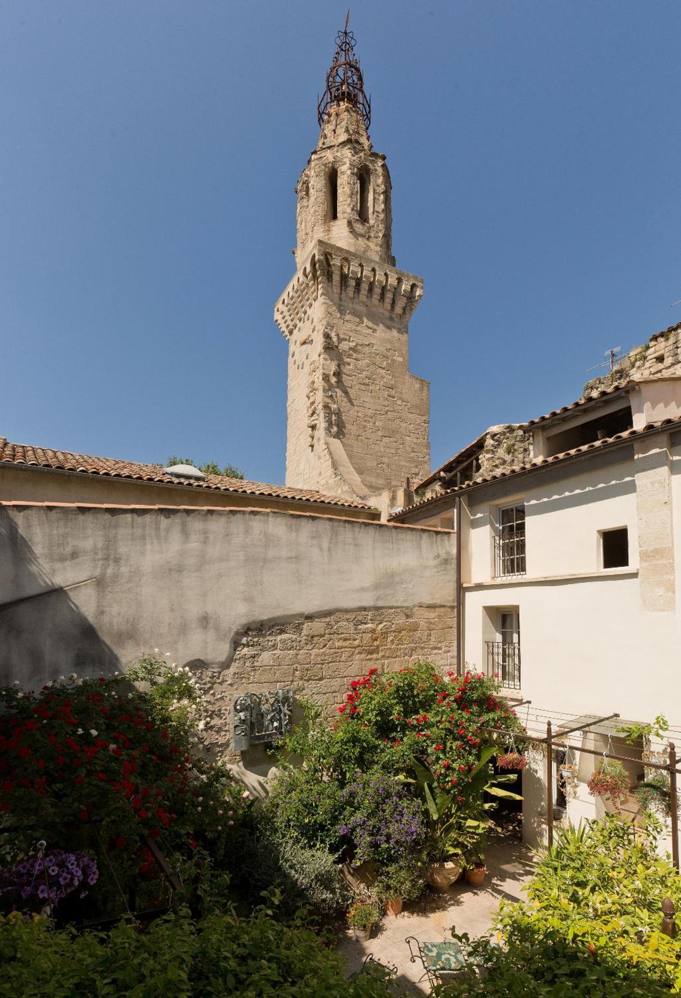 La Maison Des Augustins 4 Stars Spa Et Fitness Avinyon Oda fotoğraf